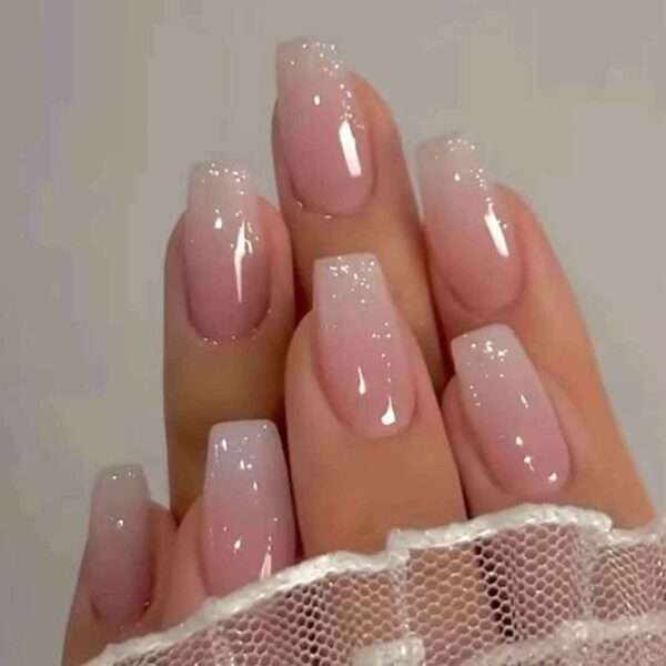 French Tip Nails Long Press